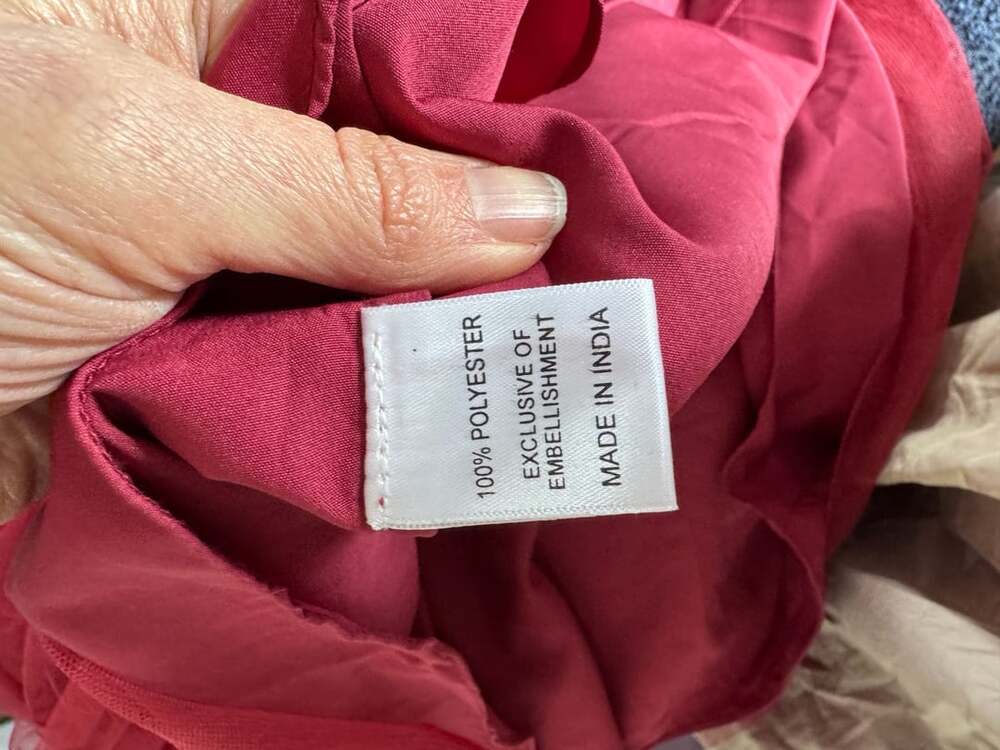 Ivy City Co Anastasia Tulle Embellished Dress Red Burgundy Holiday Size S - Picture 9 of 9